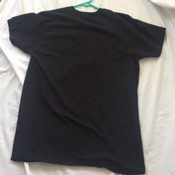 GRAPHIC TEE BY open minded global - Picture 4 of 6